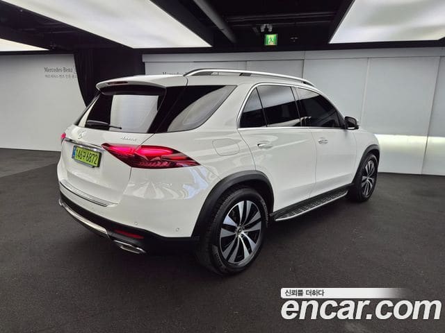 Mercedes-Benz GLE-Class — фото 1