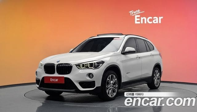 BMW X1 — фото 1