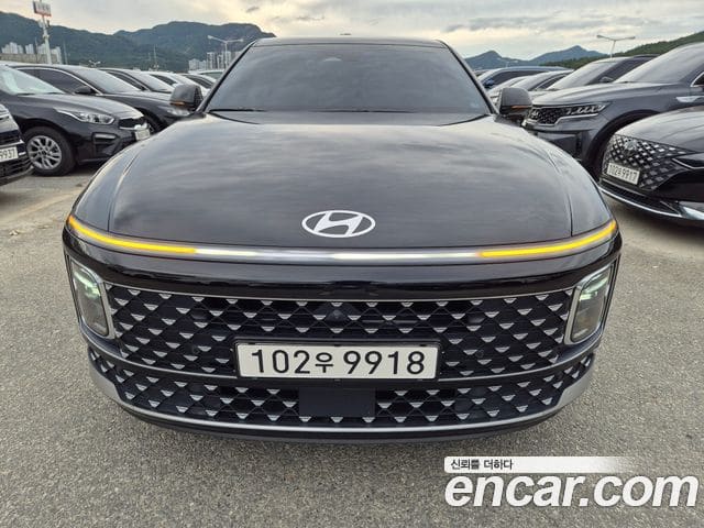 Hyundai Grandeur — фото 1