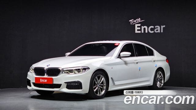 BMW 5 Series — фото 1