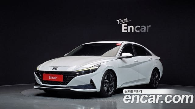 Hyundai Avante — фото 1