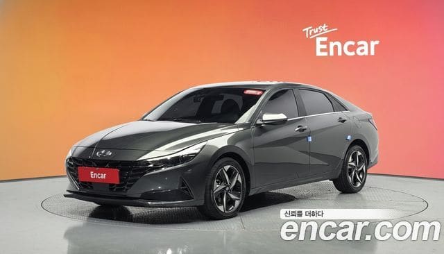 Hyundai Avante — фото 1