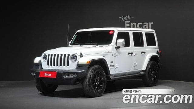 Jeep Wrangler — фото 1