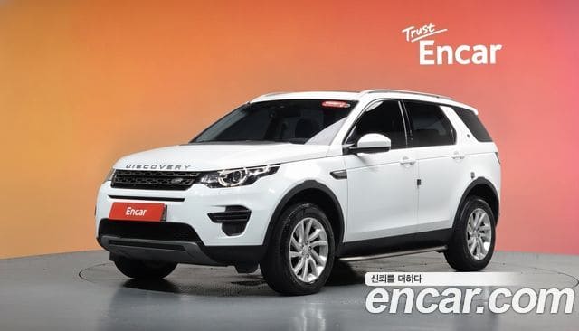 Land Rover Discovery Sport — фото 1