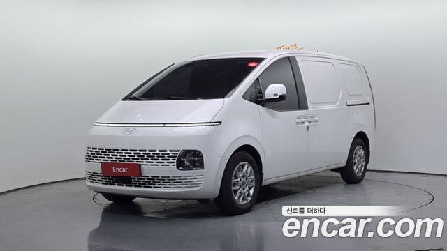 Hyundai Staria — фото 1