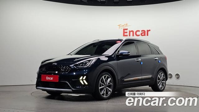 Kia Niro — фото 1