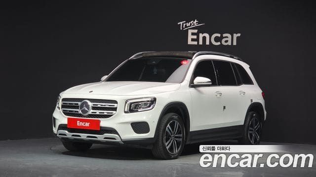 Mercedes-Benz GLB-Class — фото 1