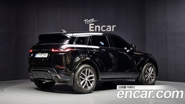 Land Rover Range Rover Evoque — фото 1