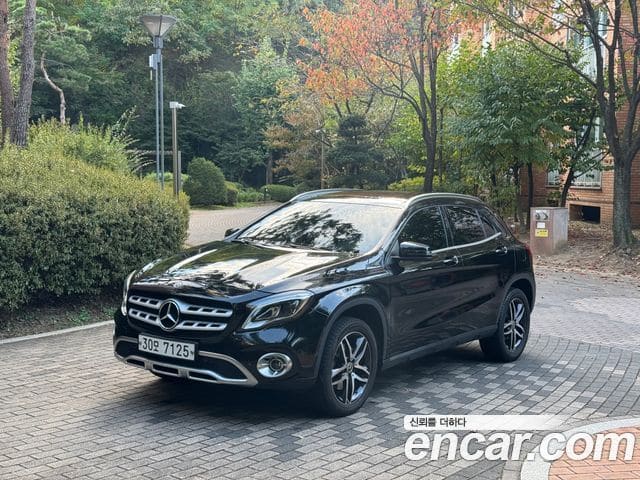 Mercedes-Benz GLA-Class — фото 1
