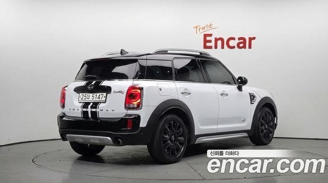 Mini Cooper S Countryman — фото 1