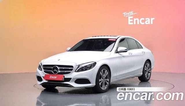 Mercedes-Benz C-Class — фото 1