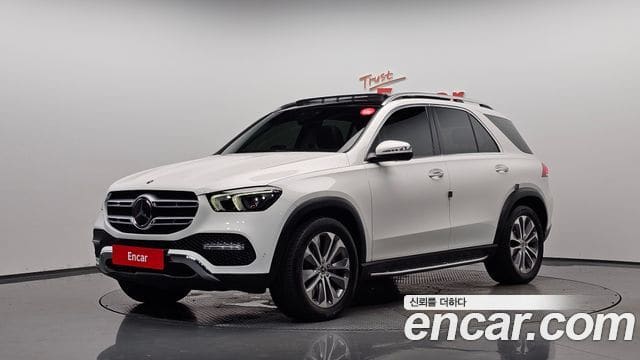 Mercedes-Benz GLE-Class — фото 1