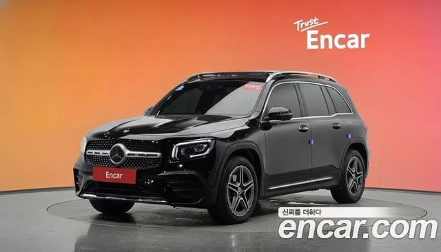 Mercedes-Benz GLB-Class — фото 1