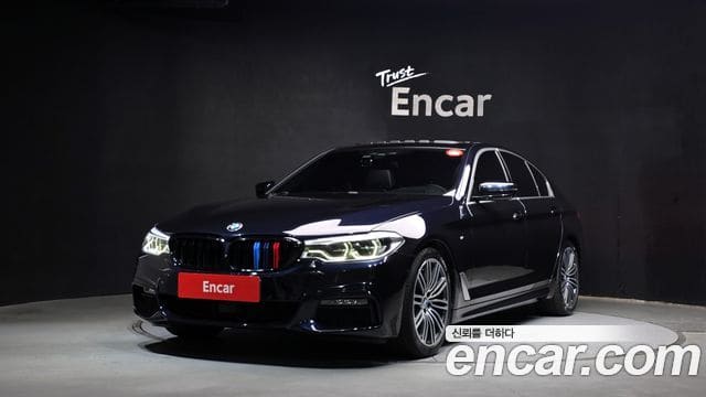 BMW 5 Series — фото 1