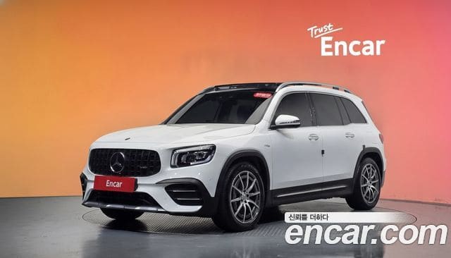 Mercedes-Benz GLB-Class — фото 1