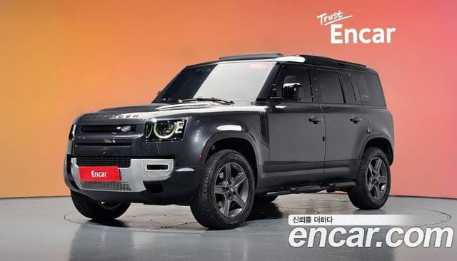 Land Rover Defender — фото 1