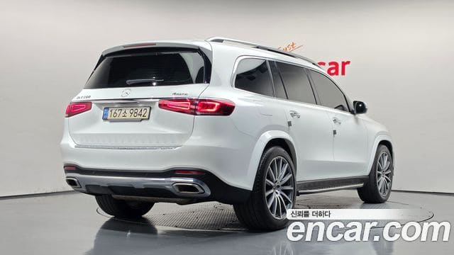 Mercedes-Benz GLS-Class — фото 1