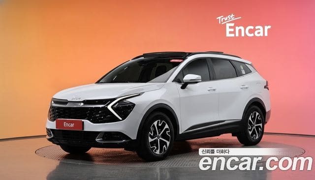 Kia Sportage — фото 1