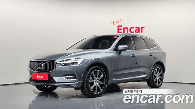 Volvo XC60 — фото 1