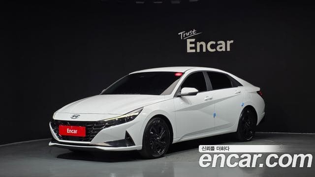 Hyundai Avante — фото 1