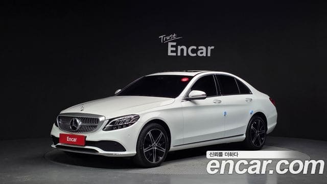 Mercedes-Benz C-Class — фото 1