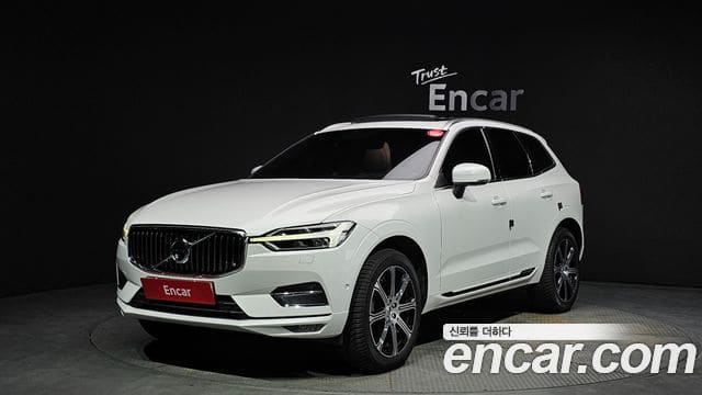 Volvo XC60 — фото 1