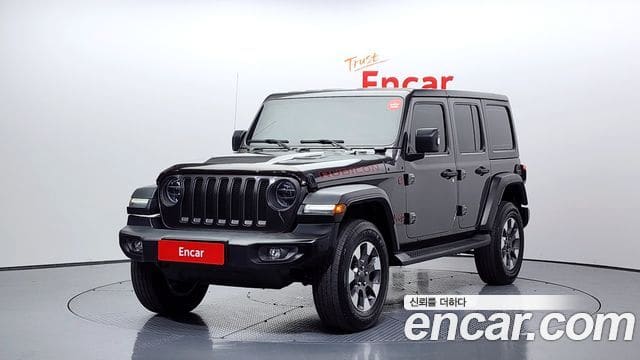 Jeep Wrangler — фото 1