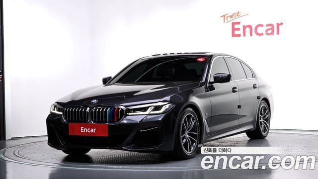 BMW 5 Series — фото 1