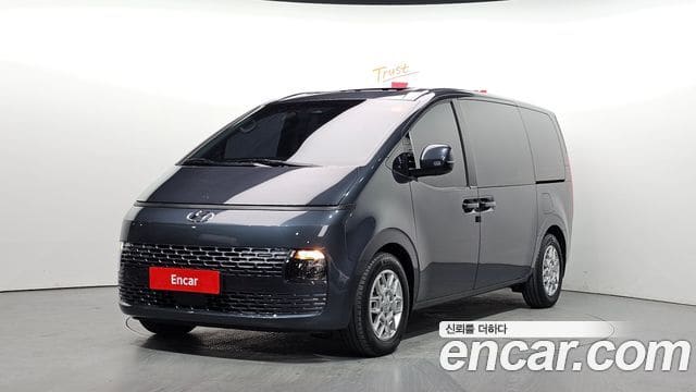 Hyundai Staria — фото 1