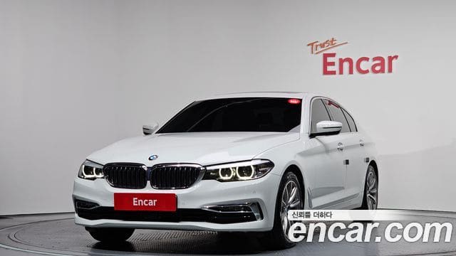 BMW 5 Series — фото 1
