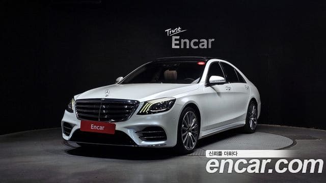 Mercedes-Benz S-Class — фото 1