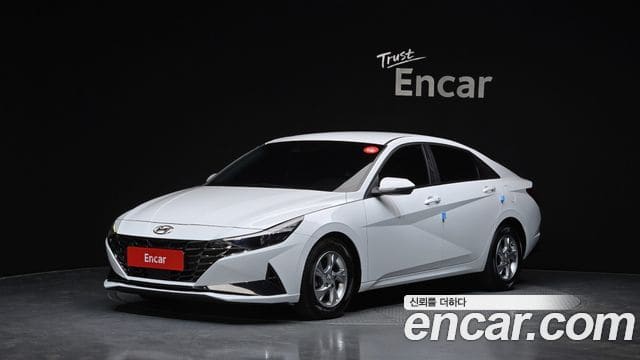 Hyundai Avante — фото 1