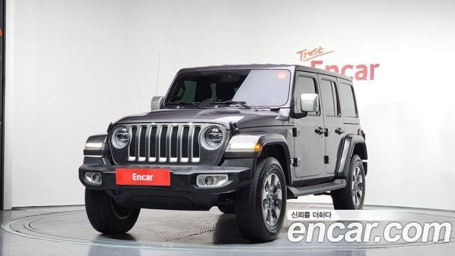 Jeep Wrangler — фото 1