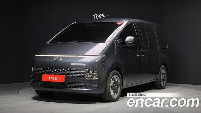 Hyundai Staria — фото 1