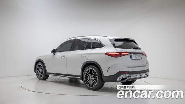 Mercedes-Benz GLC-Class — фото 1