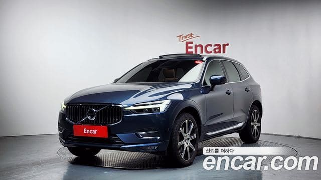 Volvo XC60 — фото 1