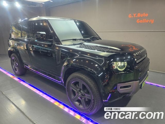 Land Rover Defender — фото 1