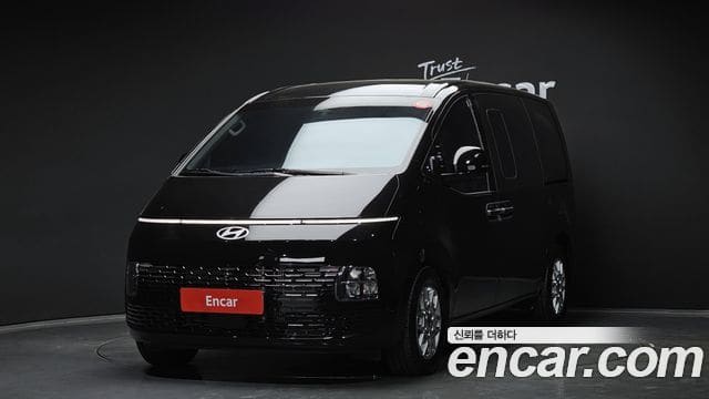 Hyundai Staria — фото 1