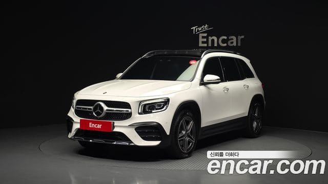 Mercedes-Benz GLB-Class — фото 1