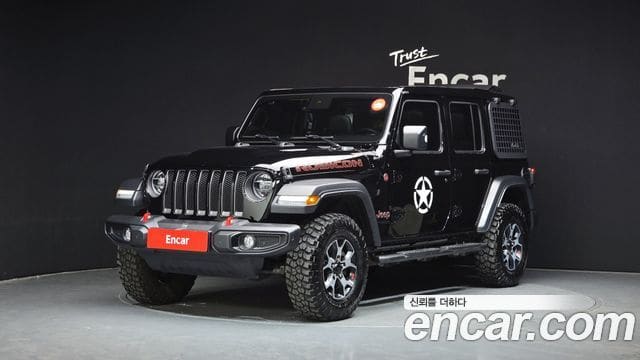 Jeep Wrangler — фото 1