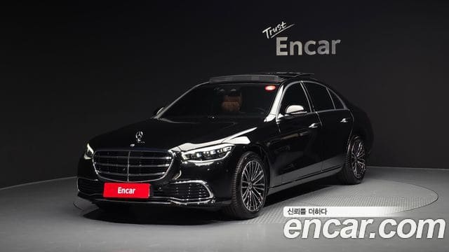 Mercedes-Benz S-Class — фото 1