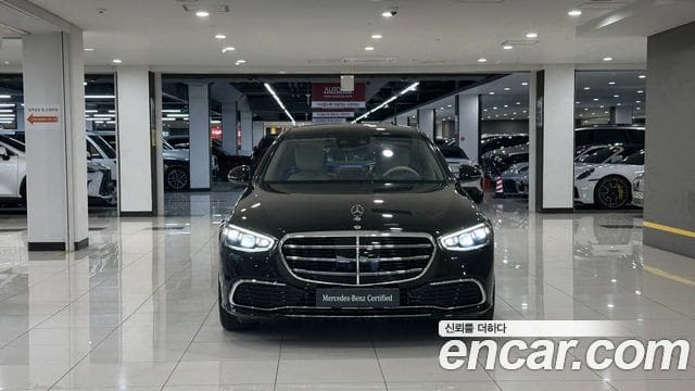 Mercedes-Benz S-Class — фото 1