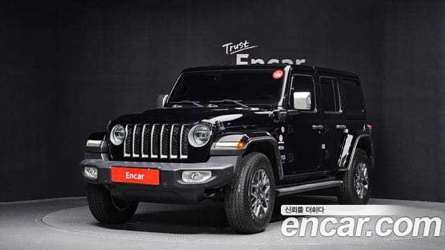 Jeep Wrangler — фото 1