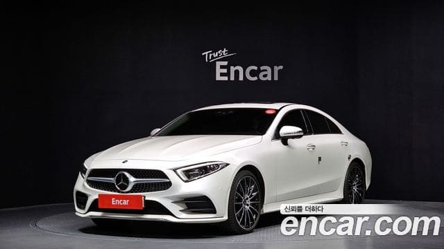 Mercedes-Benz CLS-Class — фото 1