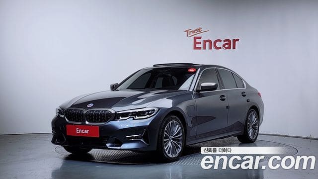 BMW 3 Series — фото 1