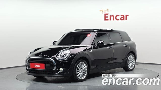 Mini Cooper Clubman — фото 1