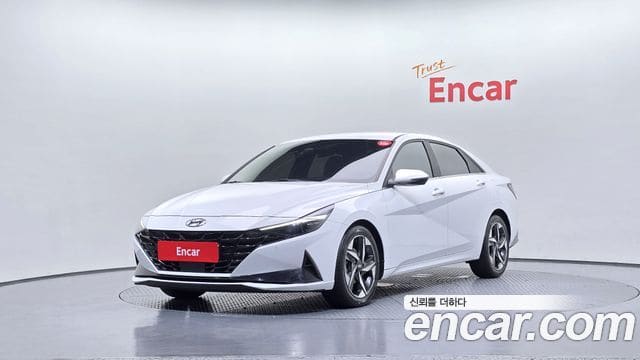Hyundai Avante — фото 1