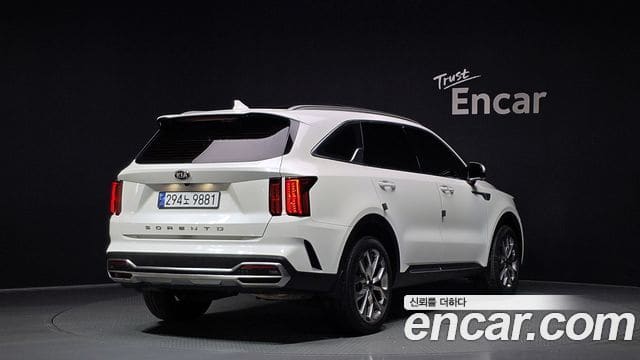 Kia Sorento — фото 1