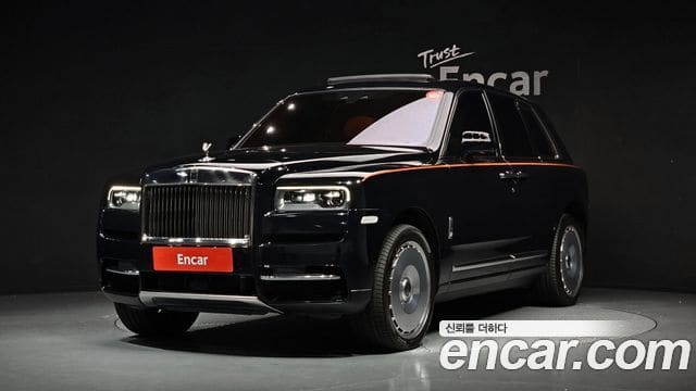 Rolls-Royce Cullinan — фото 1