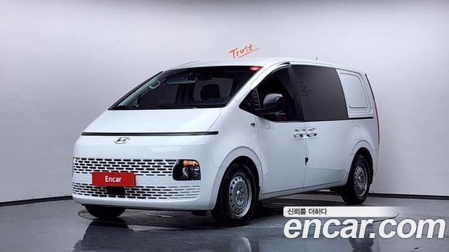 Hyundai Staria — фото 1